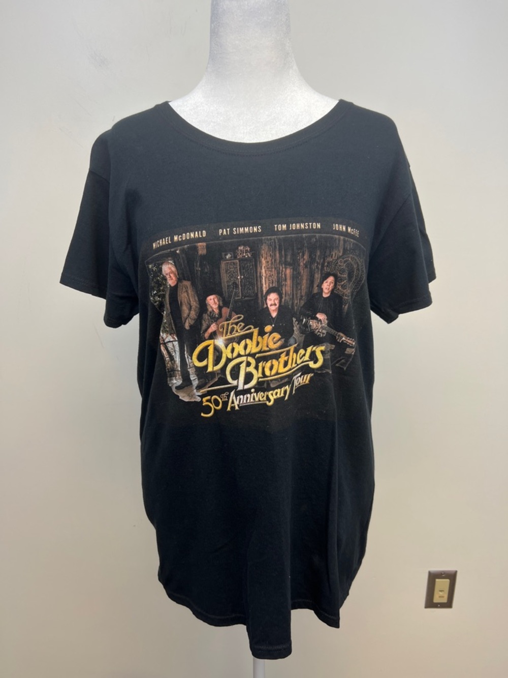 The Doobie Brother’s 50th Anniversary Tour Black Unisex T-Shirt 2X